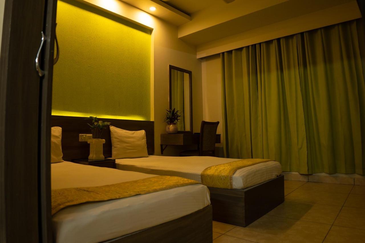Laguna Beach Hotel & Resort Koks Badźar Zewnętrze zdjęcie